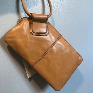 HOBO clutch NWT